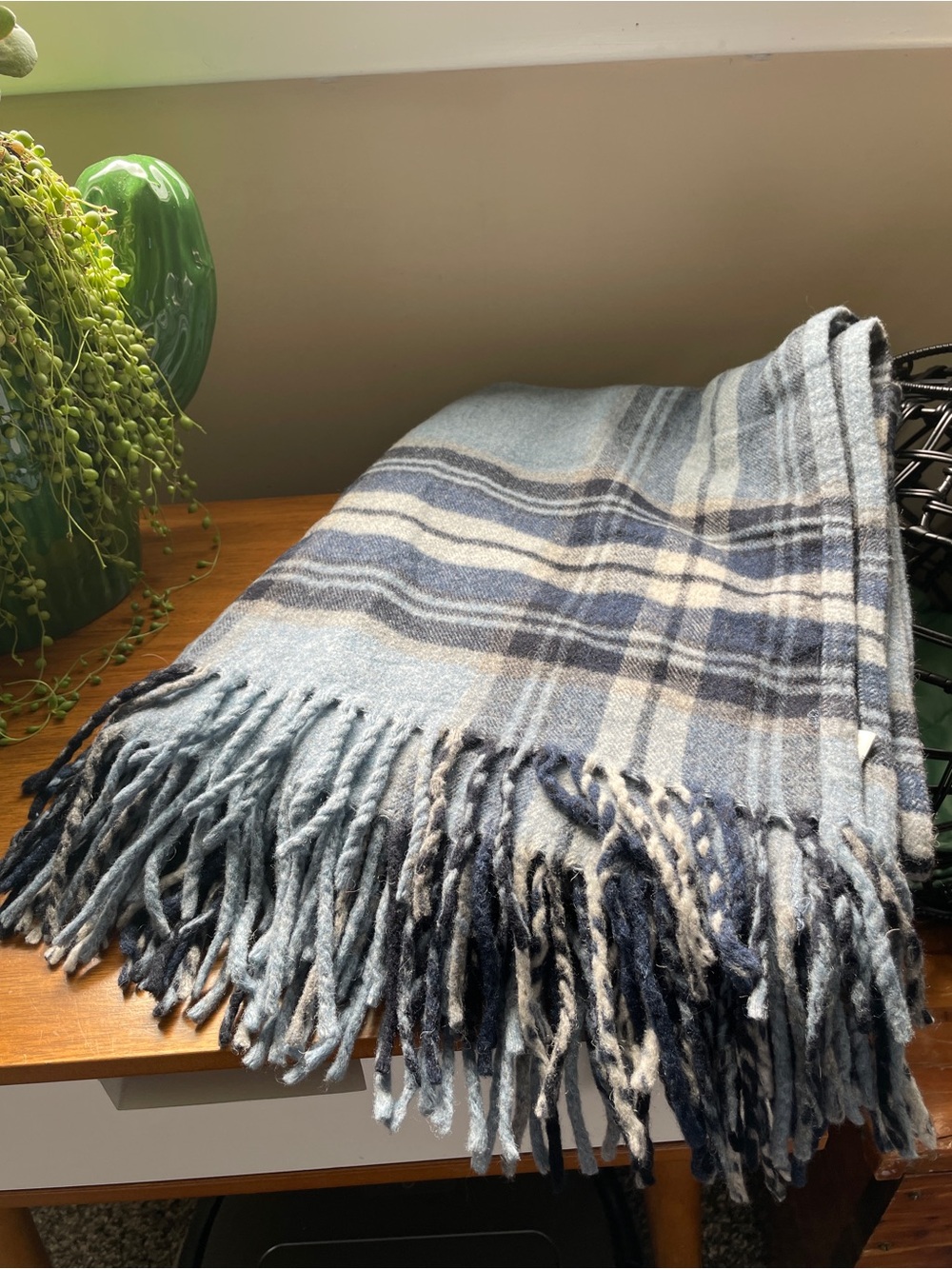 Lambs wool Roca Home Plaid Throw Blanket Blue Blend Fringe LN/NWOT - Picture 1 of 10